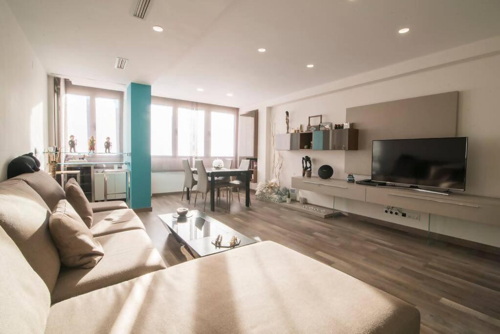 Apartament Centrico Y Reformado Con Estilo Walencja Zewnętrze zdjęcie